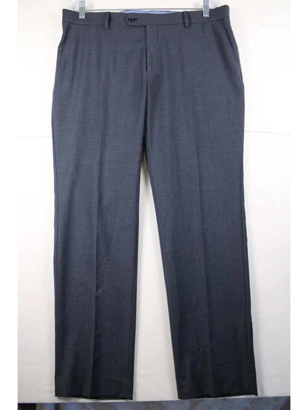 Tommy Hilfiger Men's Gray 2-Piece Suit – Size 36x30 – Excellent Condition